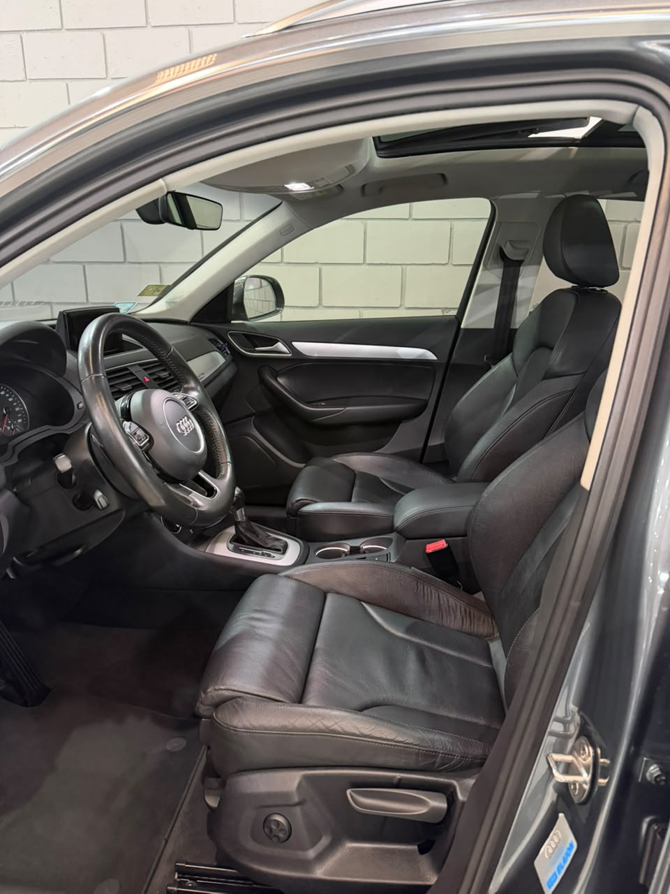 Audi Q3 2.0 - Imagen 8