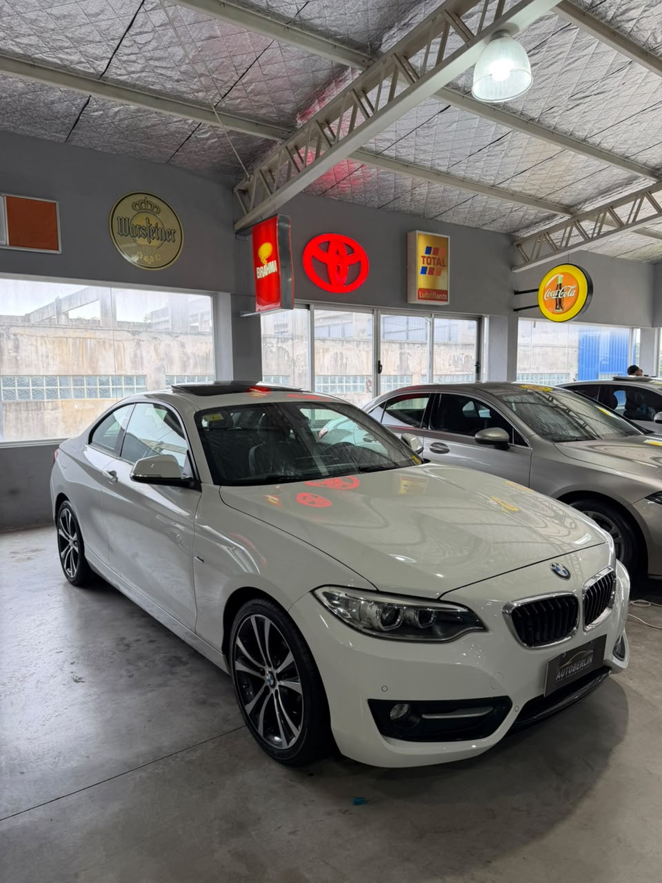 BMW 220 Coupe